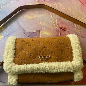 GUESS Davika Flap Shoulder bag